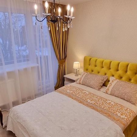 A. G. Central Apartaments Šiauliai Buitenkant foto